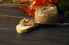 Паштет из мяса кабана с белым вином замороженный