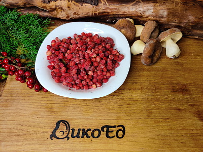 Превью Земляника лесная свежемороженая